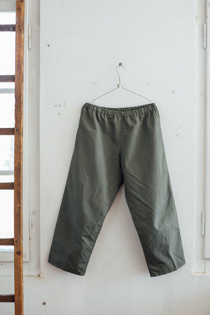 Loose fit pants Beluga Green - somi-shop.ch